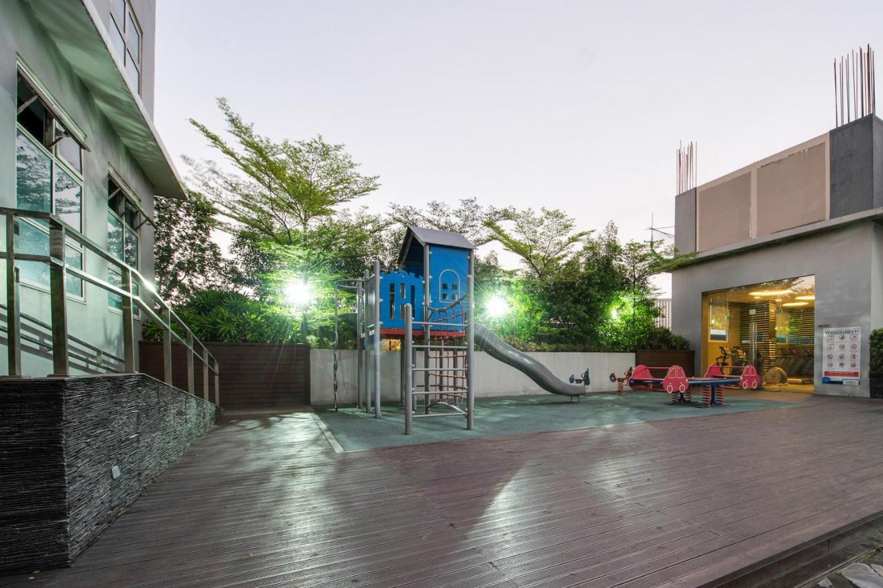 Oyo 508 Vista Wil Tower Hotel Manila Eksteriør billede